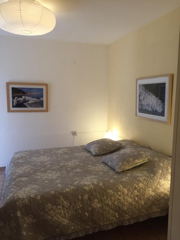 Gil'S Guest Rooms Neve Zohar Exterior foto